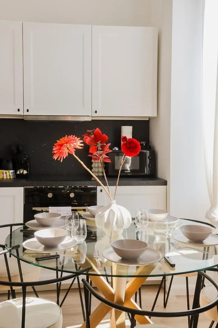 Apartment Modern 3Br Duplex Near Nice Port & Old Town | By Airnest